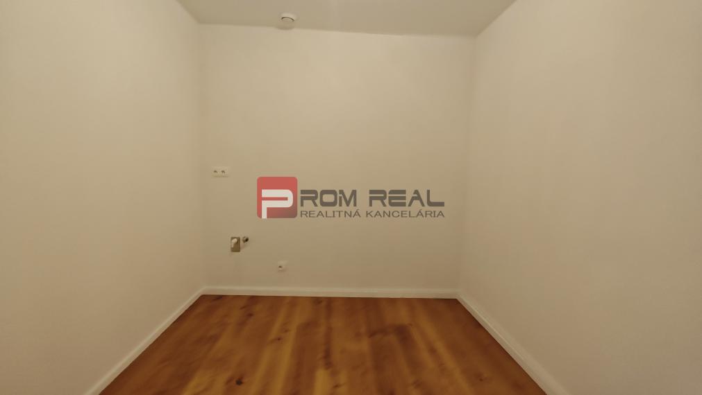 Sale Three bedroom apartment, Three bedroom apartment, Obchodná, Pezin