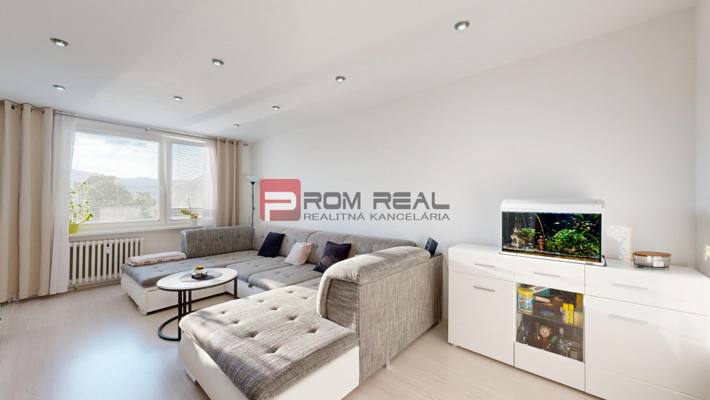 PREDANE veľký byt s balkónom PEZINOK