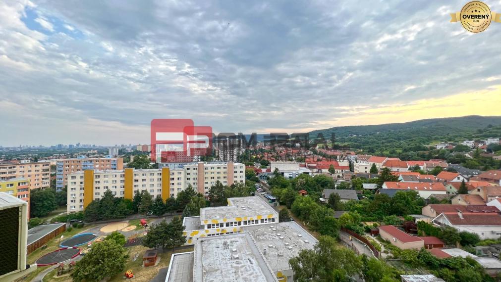 Prenájom klimatizovaného bytu v Bratislava - RAČA