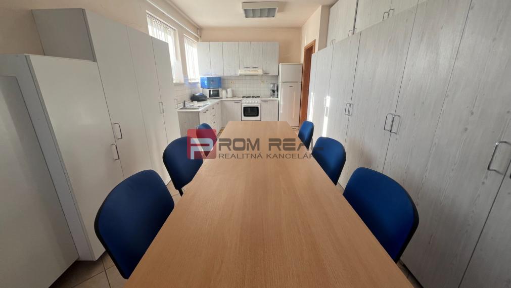 Na prenájom výrobný / administratívny objekt Pezinok Grinava