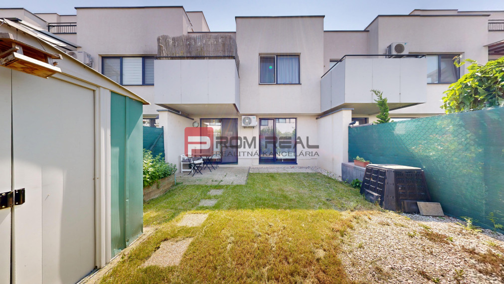 Predané - EXKLUZÍVNE na predaj bezbariérový 2-izbový byt so záhradou, Hviezdoslavov