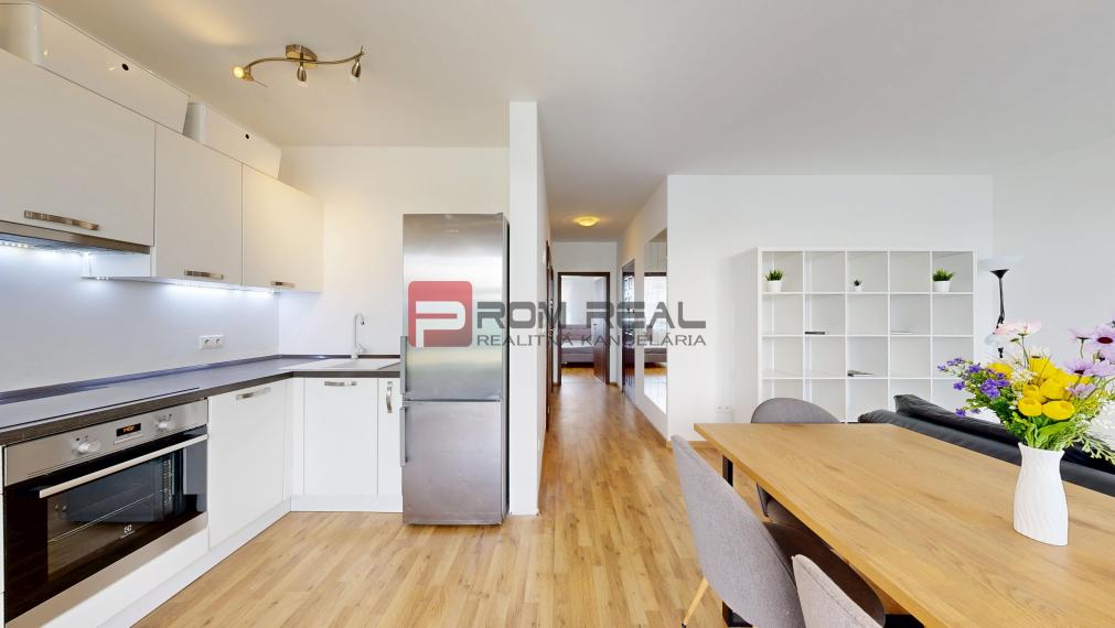 Predané - EXKLUZÍVNE na predaj bezbariérový 2-izbový byt so záhradou, Hviezdoslavov