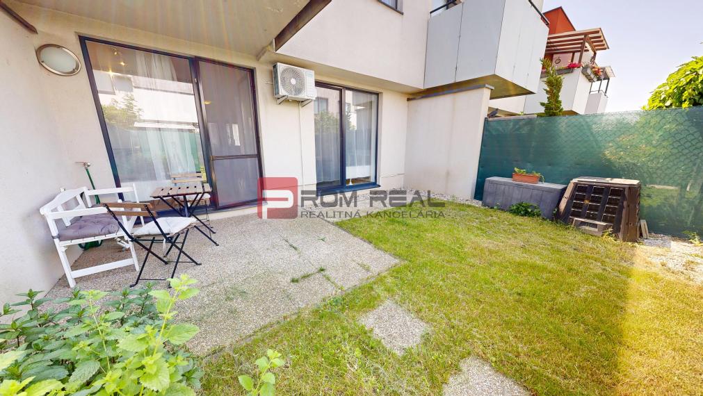 Predané - EXKLUZÍVNE na predaj bezbariérový 2-izbový byt so záhradou, Hviezdoslavov