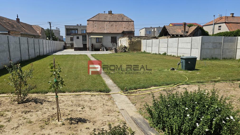 Na predaj rodinný dom s pivnicou a pekným pozemkom