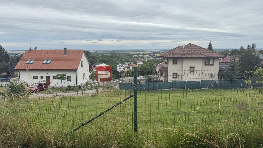 Nádherný pozemok 632 m2 s výhľadom na Alpy Marianka