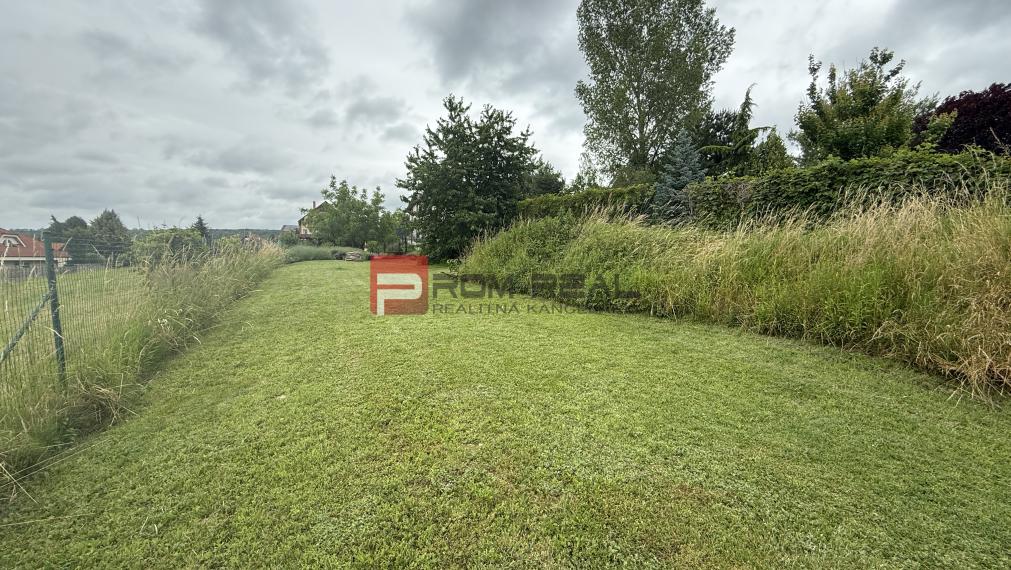 Nádherný pozemok 632 m2 s výhľadom na Alpy Marianka