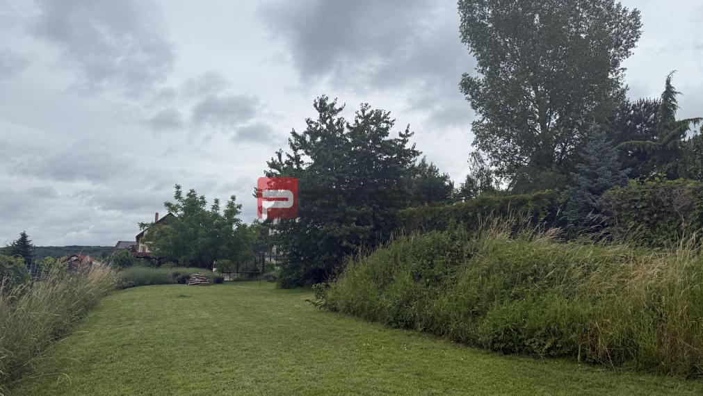 Nádherný pozemok 632 m2 s výhľadom na Alpy Marianka