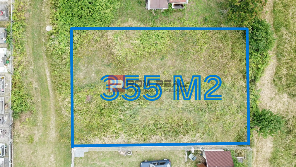 Pozemok 355 m2 so stavebným povolením malý bungalov Marianka