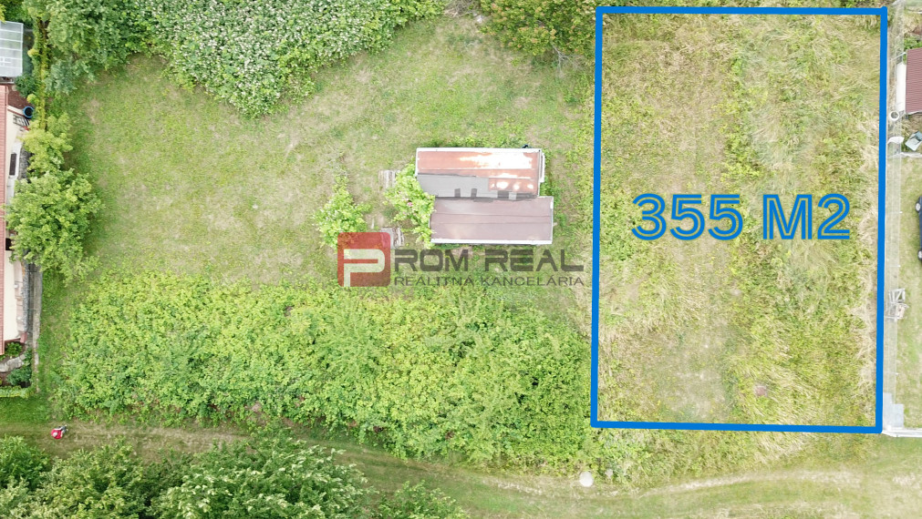 Pozemok 355 m2 so stavebným povolením malý bungalov Marianka