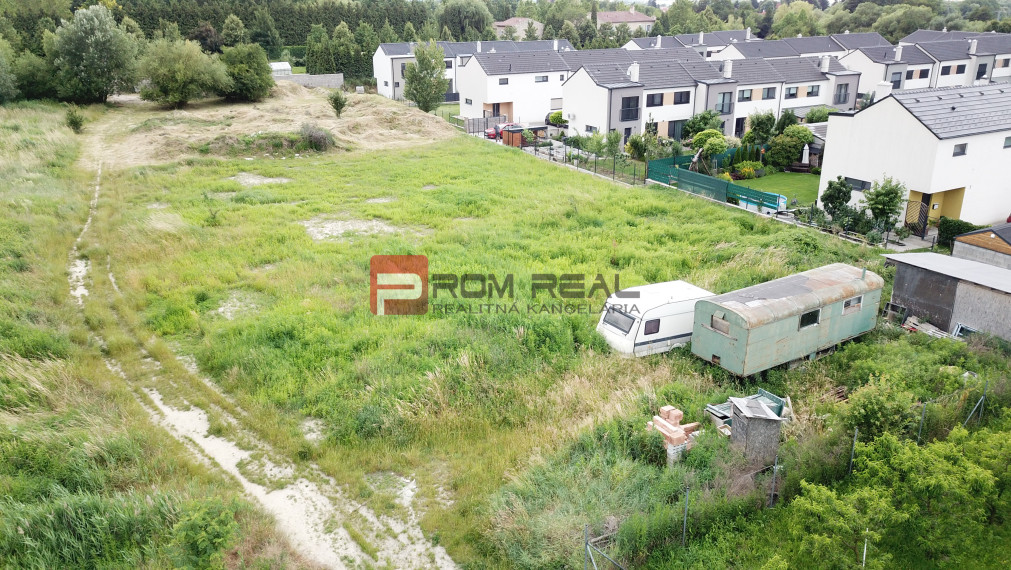 Pozemok Marianka 800 m2 super cena