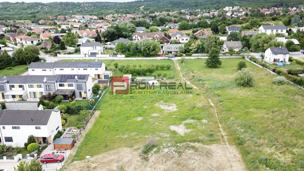 Pozemok Marianka 800 m2 super cena