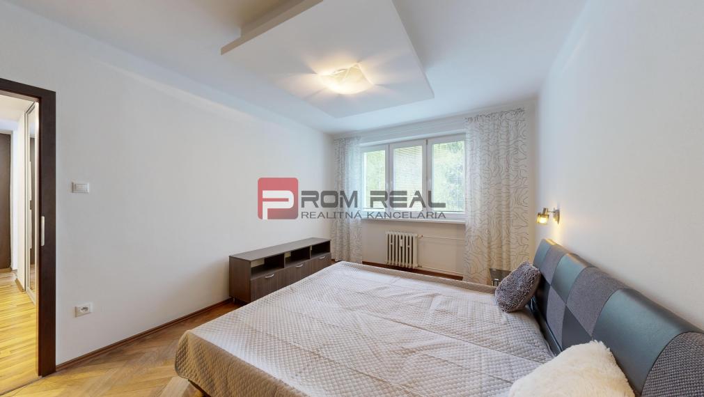 Prenájom moderného 2 izbového bytu pri Horskom parku