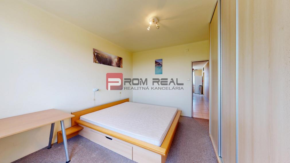 Predaj 3 izbového bytu (Sídlisko Váh- Šaľa)