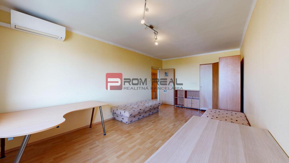 Predaj 3 izbového bytu (Sídlisko Váh- Šaľa)