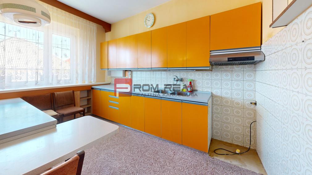 3D obhliadka - Pekný rodinný dom v obci Blatné