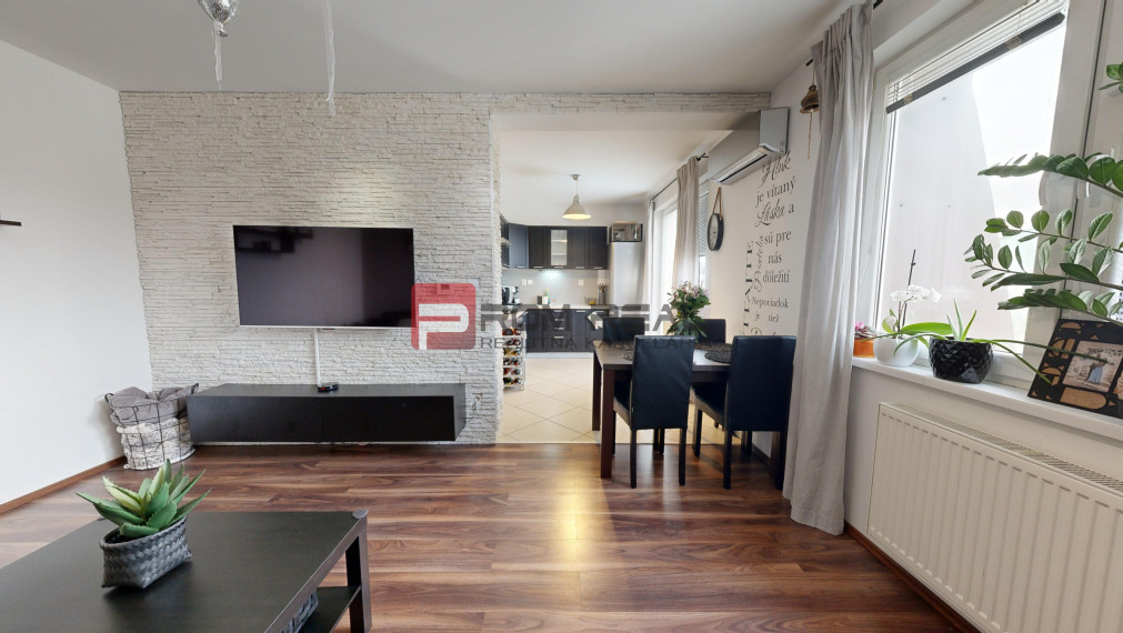 Na PRENÁJOM 2 izbový byt s balkónom na sídlisku Muškát Pezinok