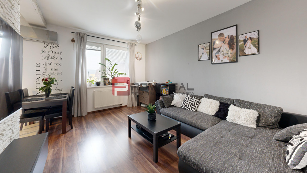 Na PRENÁJOM 2 izbový byt s balkónom na sídlisku Muškát Pezinok