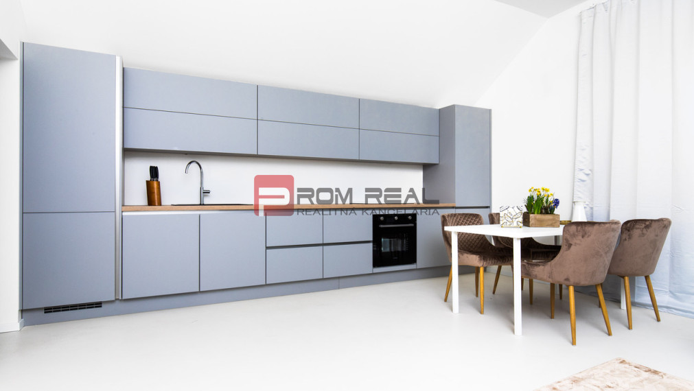 Na predaj 3 izbový byt + 2x parking Ivanka pri Dunaji