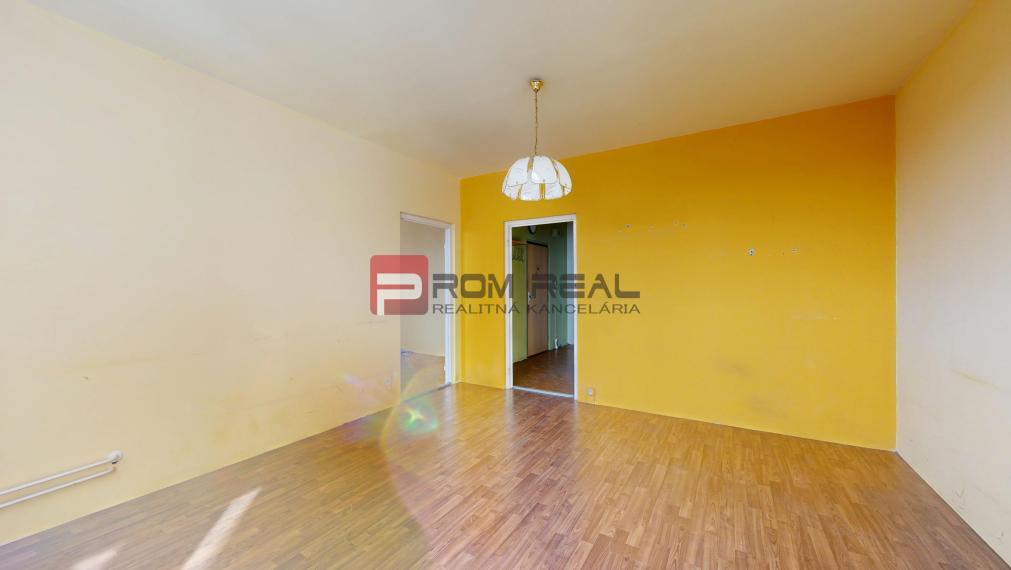 REZERVOVANÉ Ponúkame na PREDAJ 3 izbový byt s balkónom v Pezinku