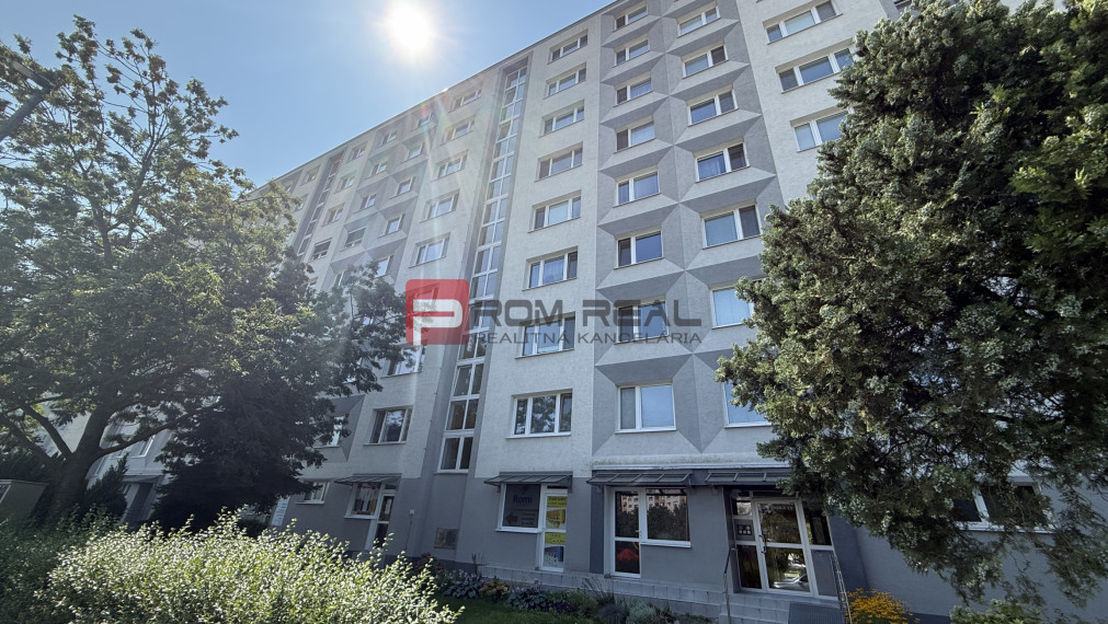 4-izbový slnečný byt 87 m2 vo výnimočnej lokalite Šintavská