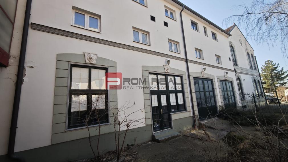 EXKLUZÍVNA INVESTÍCIA: MULTIFUNKČNÁ BUDOVA NA PREDAJ, TRNAVA