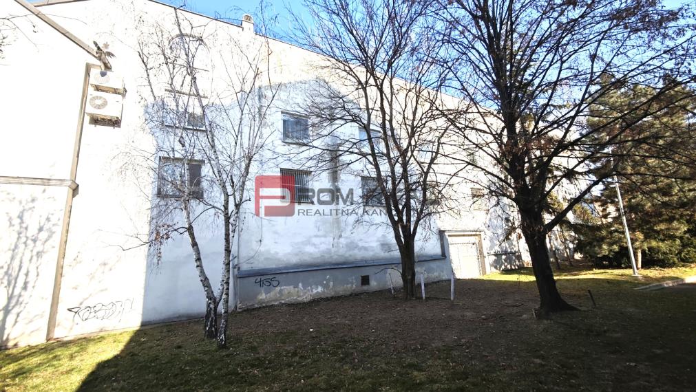 EXKLUZÍVNA INVESTÍCIA: MULTIFUNKČNÁ BUDOVA NA PREDAJ, TRNAVA