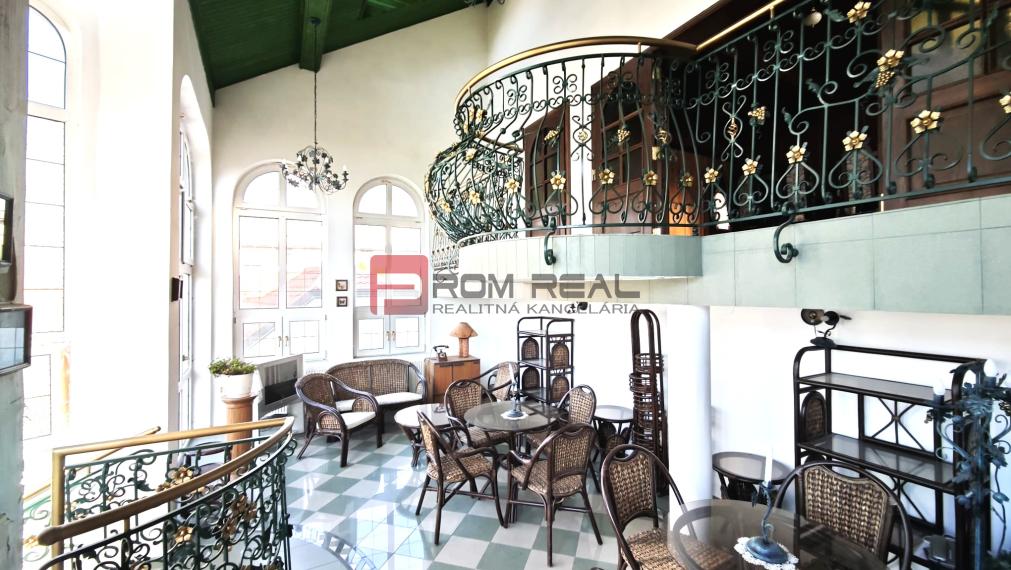 EXKLUZÍVNA INVESTÍCIA: MULTIFUNKČNÁ BUDOVA NA PREDAJ, TRNAVA