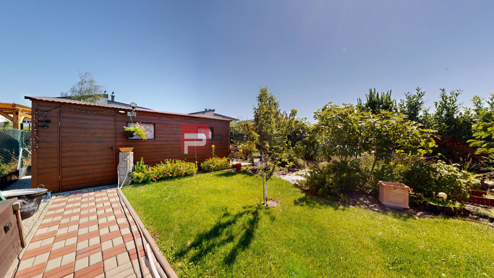 PREDAJ 4 izbový bungalov Slovenský grob - Malý raj