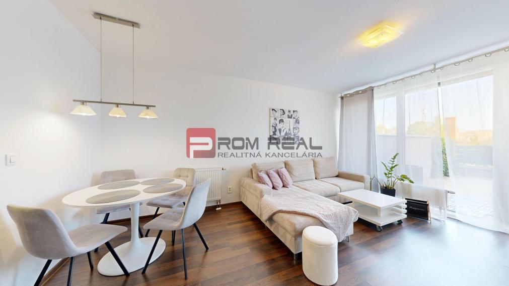 PREDANE bytu s veľkou terasou a garážovým státím