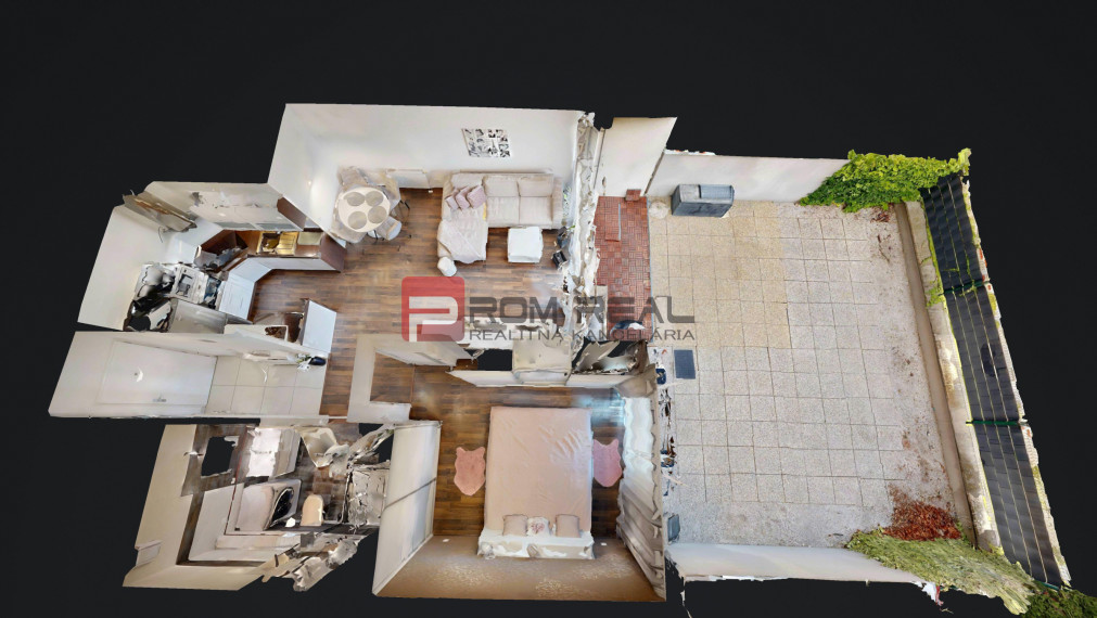 PREDAJ bytu s veľkou terasou a garážovým státím