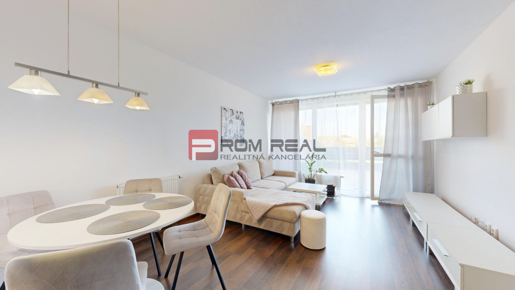 PREDAJ bytu s veľkou terasou a garážovým státím