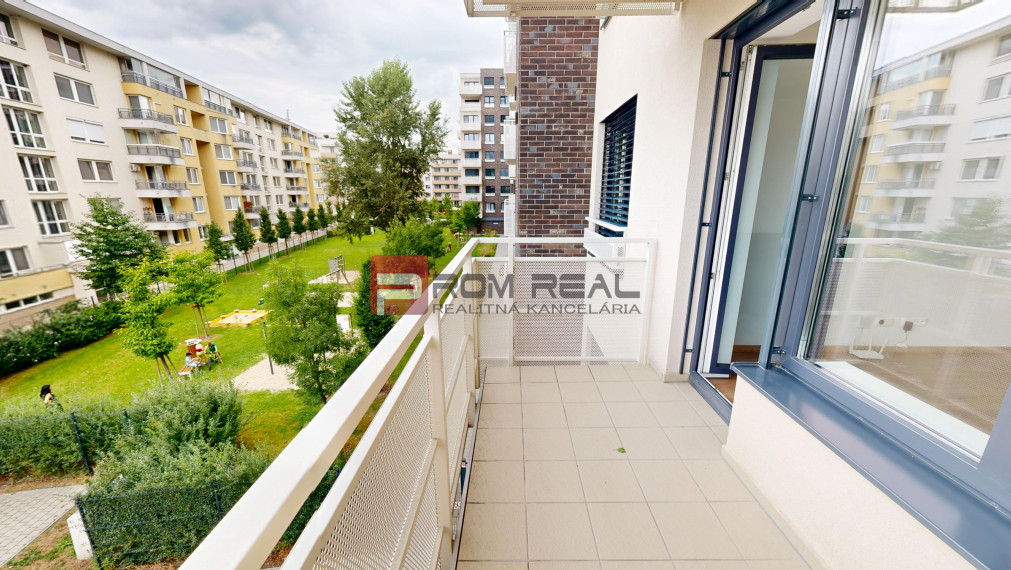 PRENAJATÉ Na prenájom 2 izbový byt novostavba s garážovým parkovaním