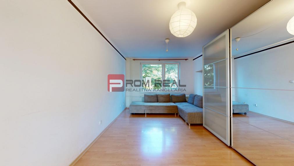 REZERVOVANÉ Na PREDAJ 3 izbový byt na sídlisku Sever - Pezinok