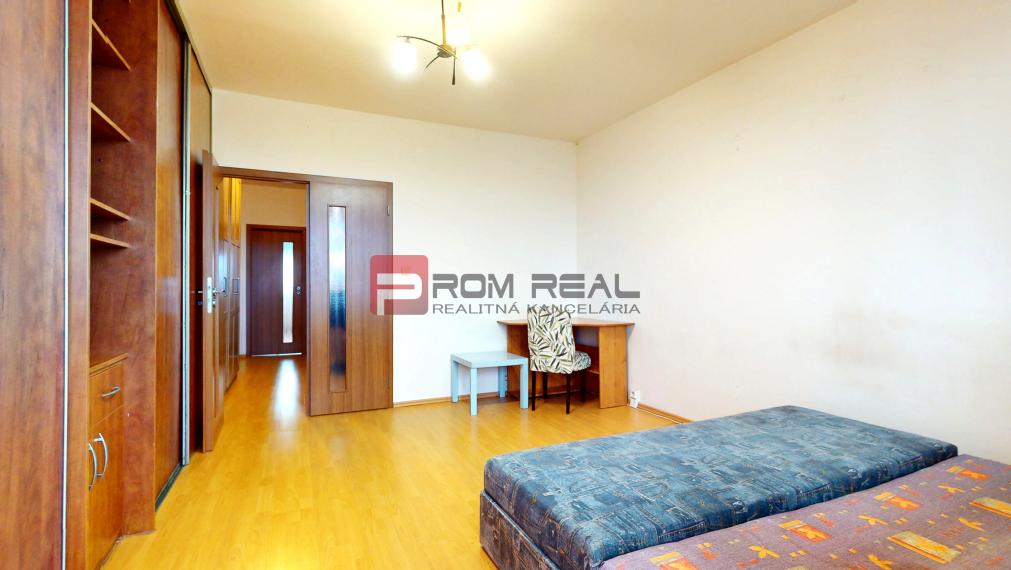 REZERVOVANÉ 3i byt, výhľad na Draždiak, Bratislava Petržalka