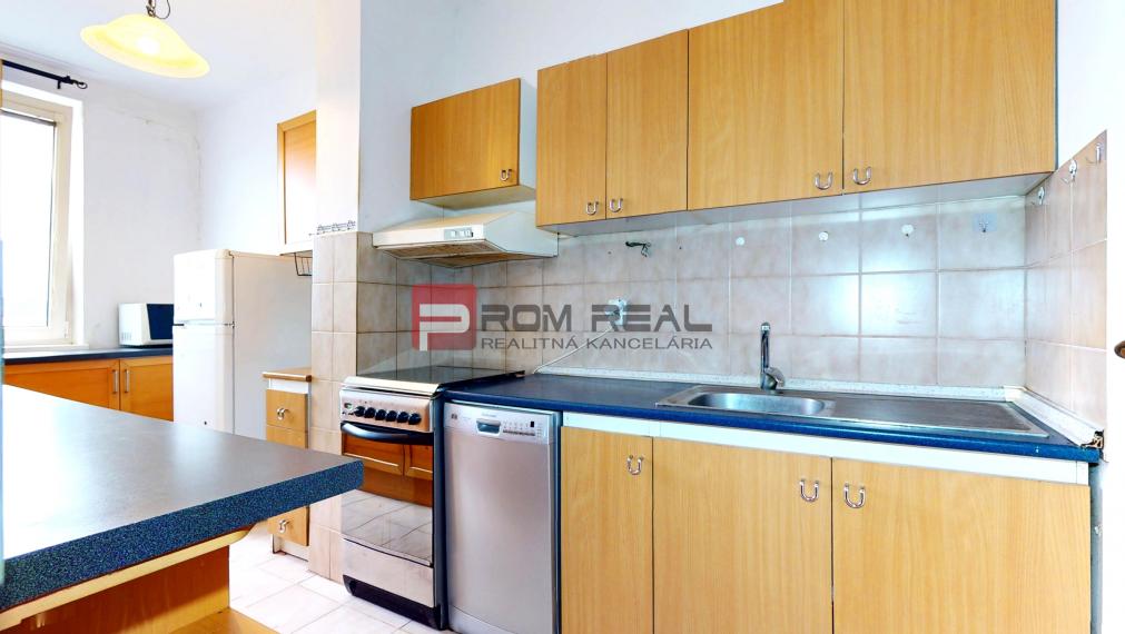 REZERVOVANÉ 3i byt, výhľad na Draždiak, Bratislava Petržalka