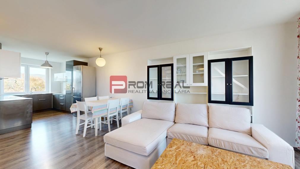 REZERVOVANÉ Na PREDAJ mezonetový byt s krásnym výhľadom na Karpaty Pezinok