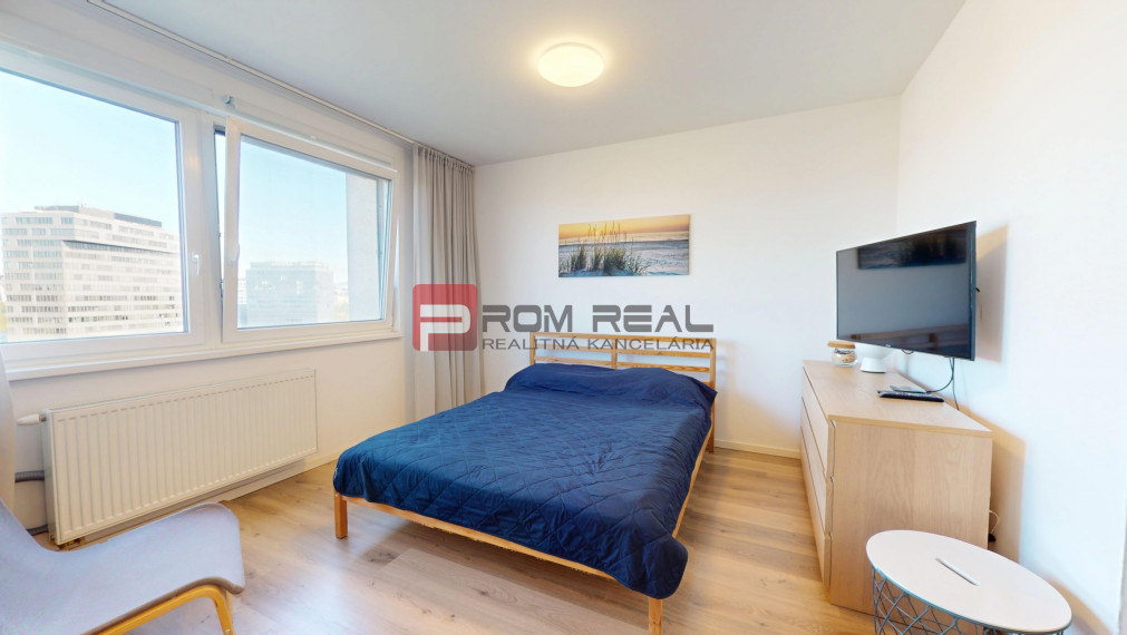 Prenájom garsónky – Bosákova, Fuxova, Bratislava – Petržalka