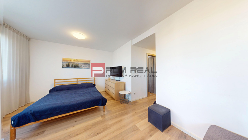 Prenájom garsónky – Bosákova, Fuxova, Bratislava – Petržalka