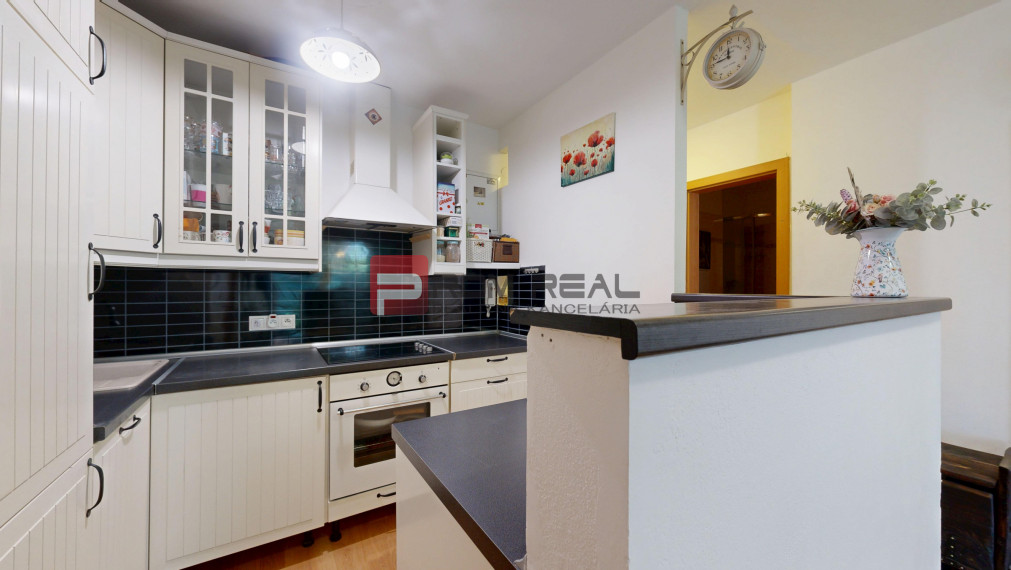 REZERVOVANÉ Predaj dvojizbového bytu so záhradkou-Svätý Jur