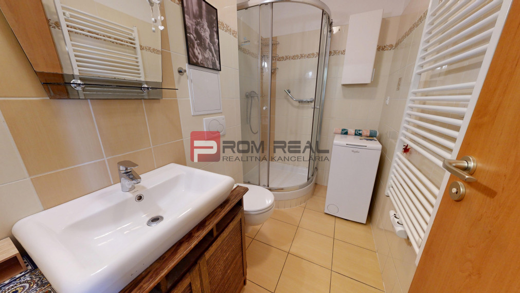 REZERVOVANÉ Predaj dvojizbového bytu so záhradkou-Svätý Jur