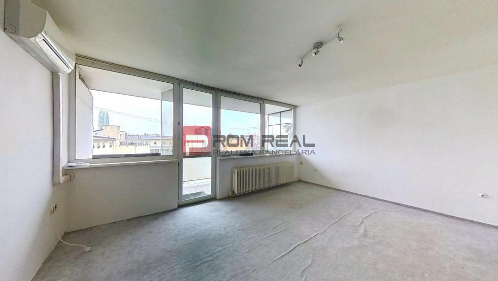 REZERVOVANÝ 1 izbový byt na Medenej ulici v BA