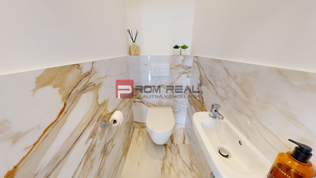 REZERVOVANÉ Na predaj krásna štýlová novostavba Chorvátsky Grob