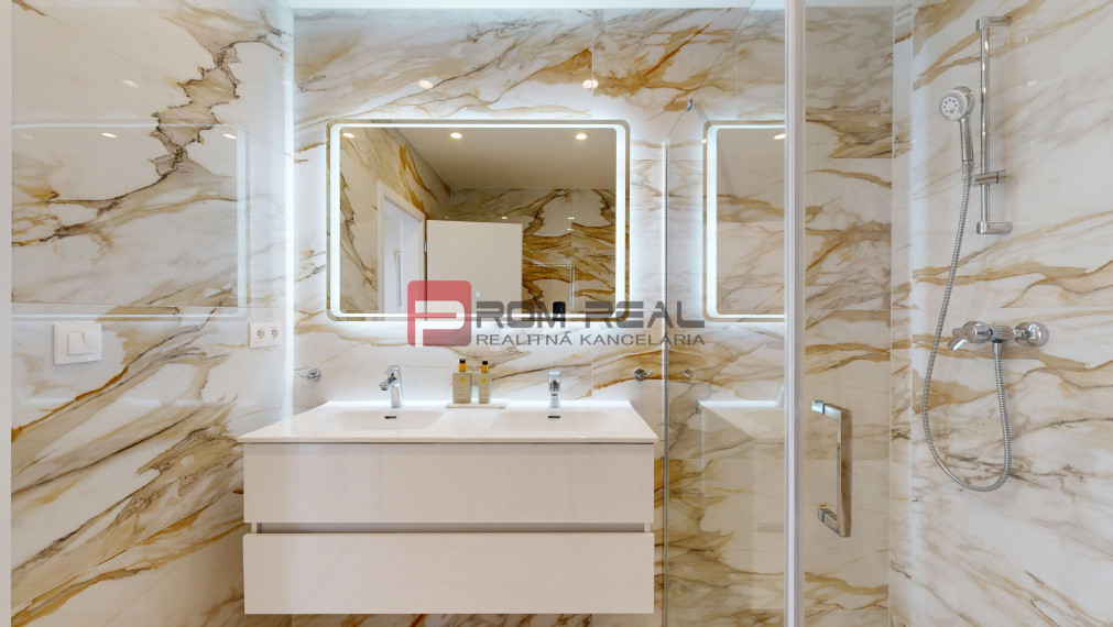 REZERVOVANÉ Na predaj krásna štýlová novostavba Chorvátsky Grob