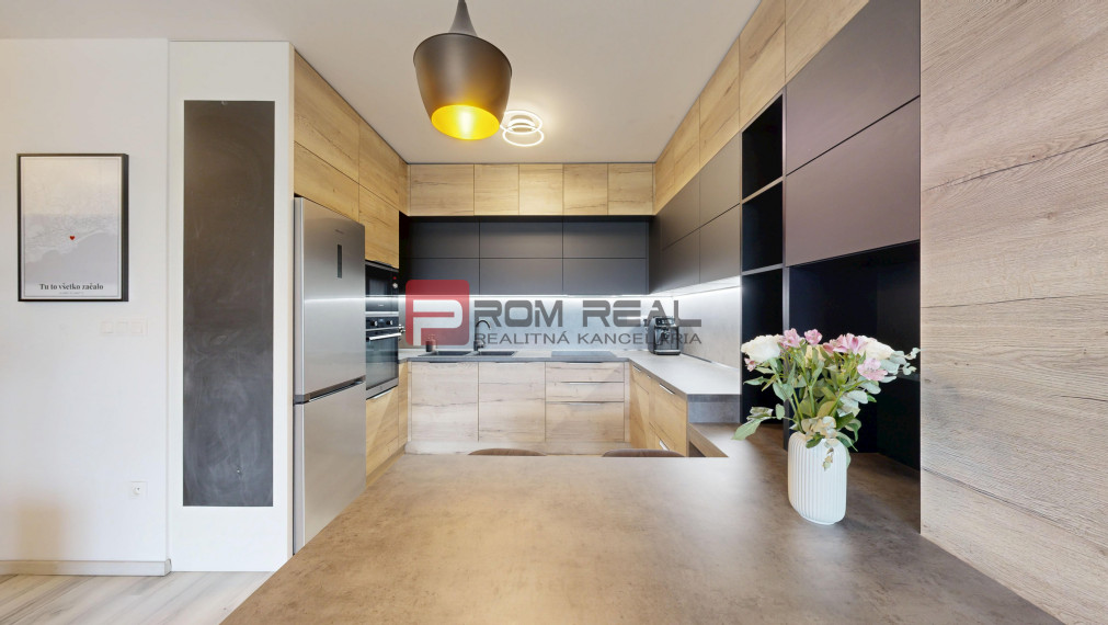 REZERVOVANÉ Na PREDAJ 2-izbový byt s balkónom  v tehlovej novostavbe – Pezinok, Mahulanka