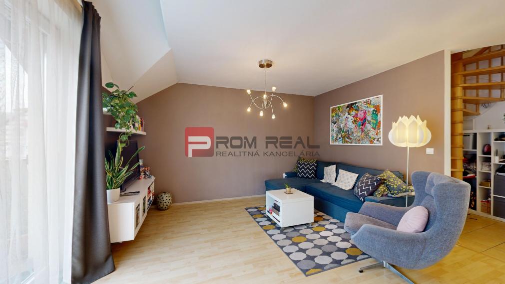 REZERVOVANÉ Na predaj 2,5 izbový byt s balkónom Svätý Jur