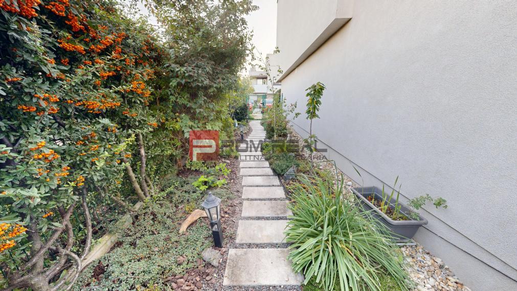 Exkluzívne na predaj krásny 3-izb.byt s dizajnovou záhradou a 2 parkovacími miestami vo Hviezdoslavove