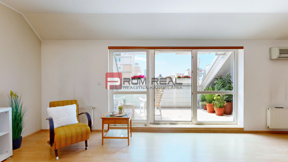 NA PRENÁJOM veľkometrážny 3-izbový byt s výmerou vyše 175m2 + terasa