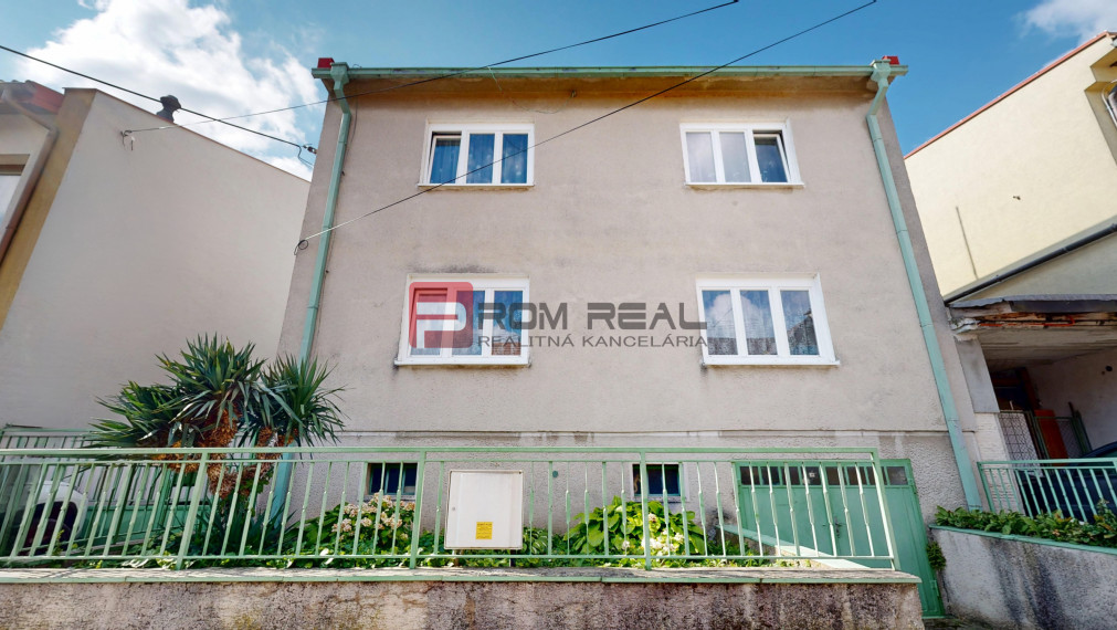 PREDANE veľký rodinný dom PEZINOK Dr. Bokesa