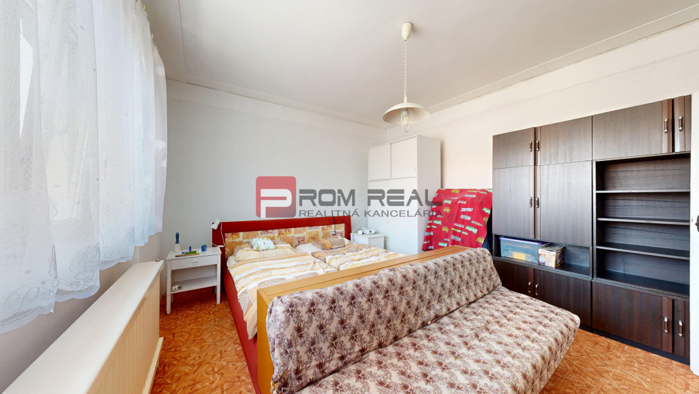 PREDAJ veľkého rodinného domu PEZINOK