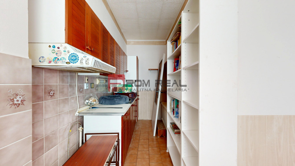 PREDAJ veľkého rodinného domu PEZINOK